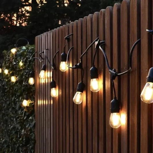 Ozdobný Reťazový Šnúra pre Záhradu 10m, Teplé Svietlo (3000 K), Ochrana IP44, 10 Vonkajšie LED Žiarovky